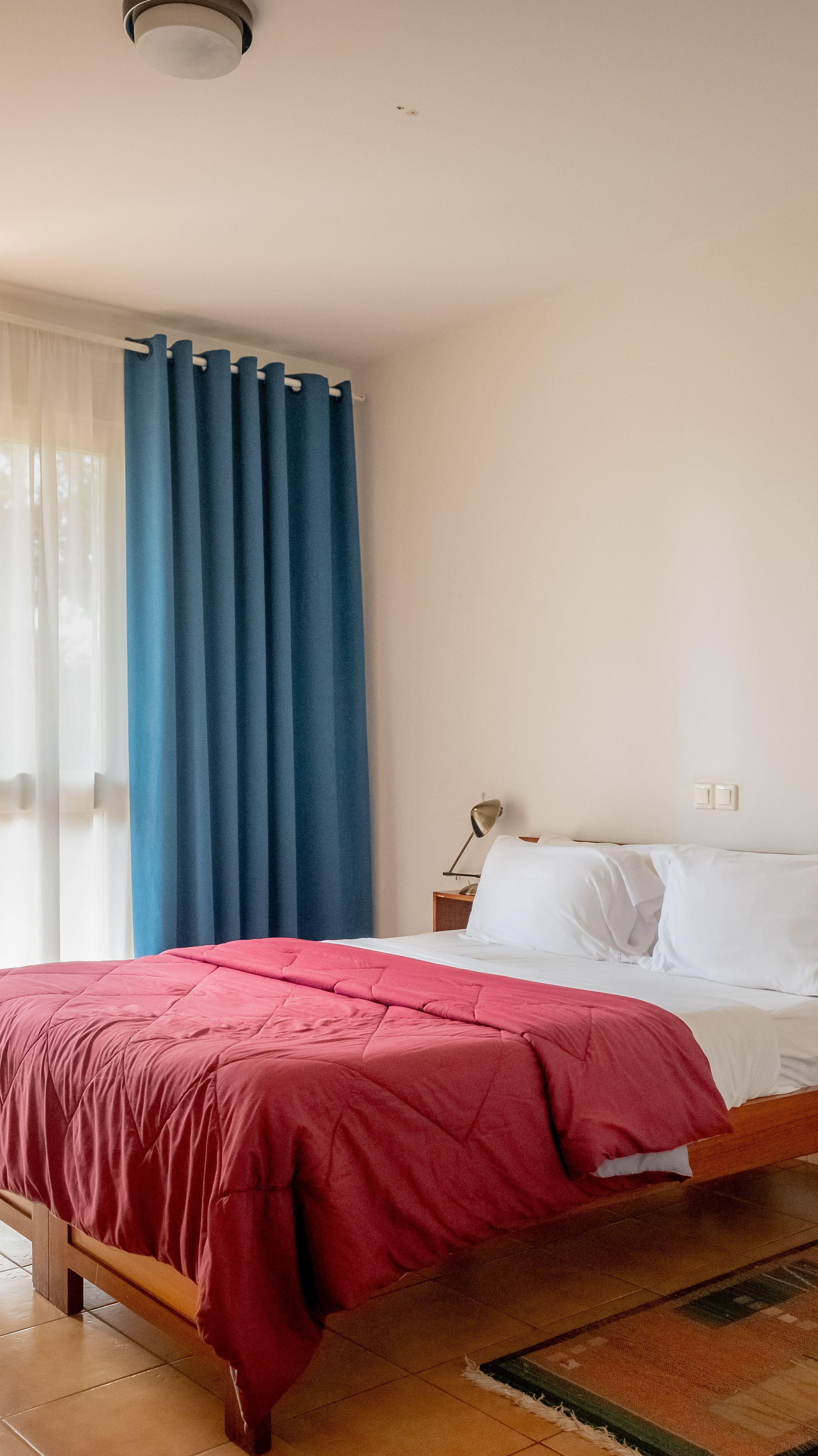 Bed room