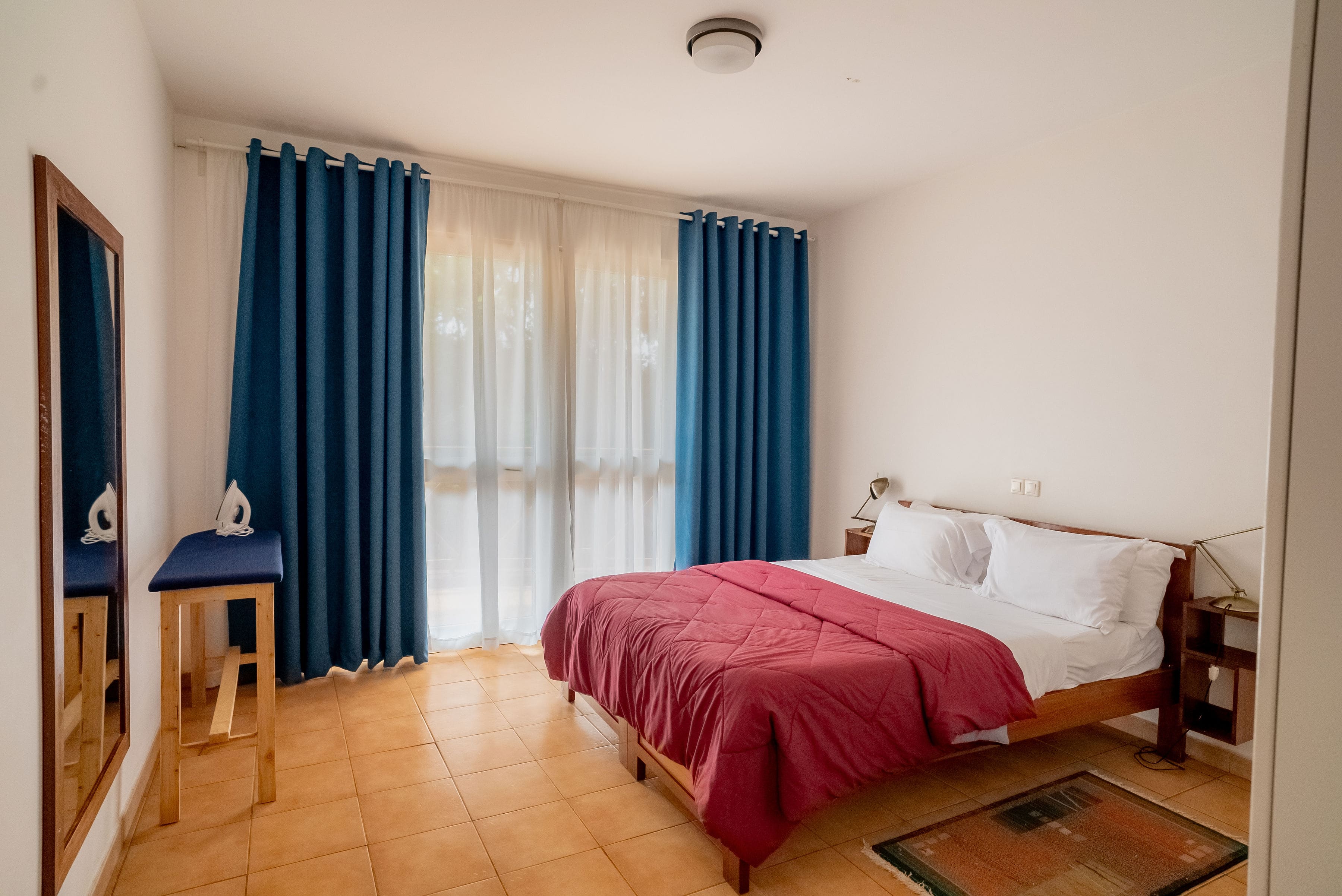 Bed room
